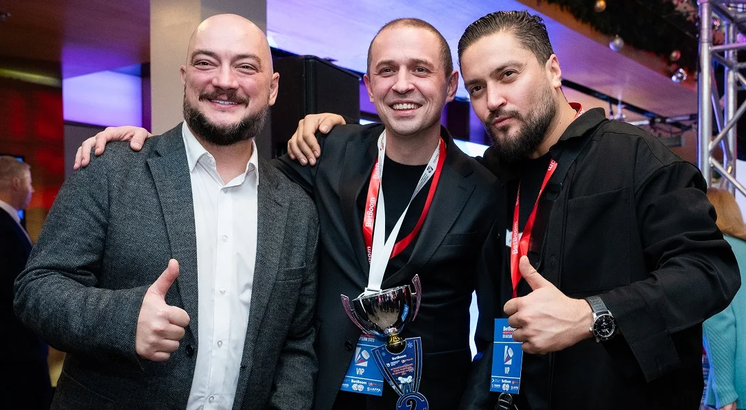 BetBoom Новогодний кубок: Елена Воробей обыграла Олега Верещагина в нардах BetBoom Новогодний кубок: Елена Воробей обыграла Олега Верещагина в нардах