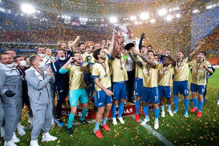 Букмекеры оценили шансы участников Кубка России после жеребьевки 1/8 финала Букмекеры оценили шансы участников Кубка России после жеребьевки 1/8 финала