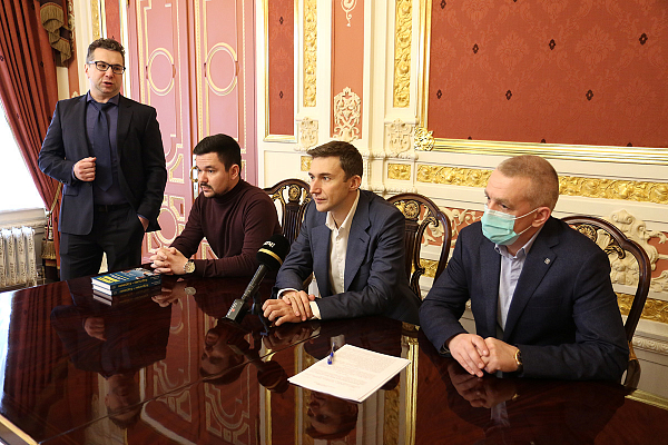Шахматист Карякин подписал соглашение c БК Мелбет Шахматист Карякин подписал соглашение c БК Мелбет