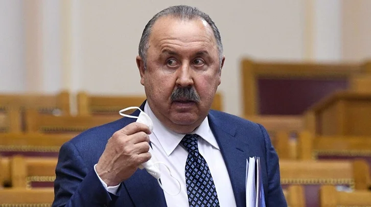Валерий Газзаев поделился решением о закрытой Суперлиге России Валерий Газзаев поделился решением о закрытой Суперлиге России