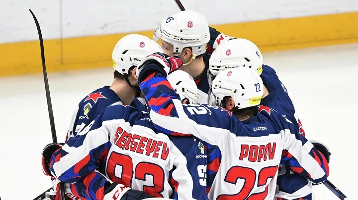 «Барыс» выиграл у ЦСКА со счетом 6:5, отыгравшись три раза по ходу встречи «Барыс» выиграл у ЦСКА со счетом 6:5, отыгравшись три раза по ходу встречи