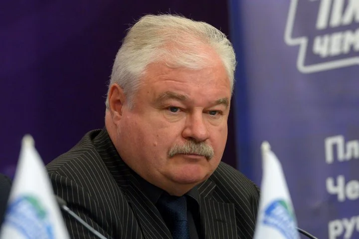 Плющев о проблемах с тренерами в КХЛ Плющев о проблемах с тренерами в КХЛ