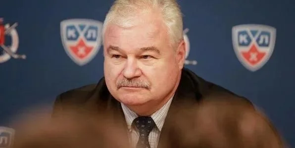 Плющев о Жамнове: «Спартак» не справился с задачей попасть минимум в финал Кубка Гагарина Плющев о Жамнове: «Спартак» не справился с задачей попасть минимум в финал Кубка Гагарина