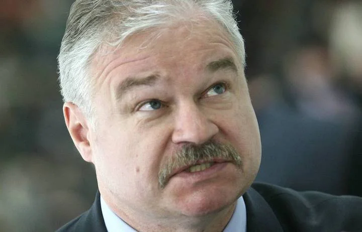 Владимир Плющев раскритиковал судейство в финале ЧМ-2022: «В овертайме случилась грубейшая ошибка арбитров, которая повлияла на результат матча» Владимир Плющев раскритиковал судейство в финале ЧМ-2022: «В овертайме случилась грубейшая ошибка арбитров, которая повлияла на результат матча»