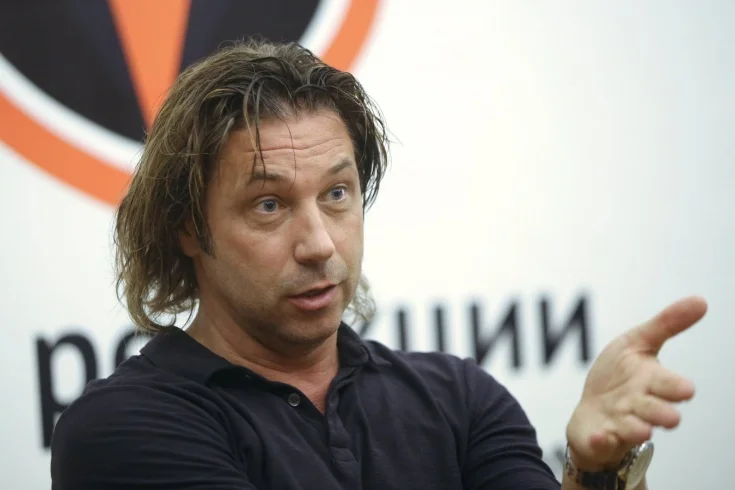 Мостовой: «Зачем мне искать работу? Пускай занимаются этим всякие Абаскали, Тедеско. У меня есть достоинство» Мостовой: «Зачем мне искать работу? Пускай занимаются этим всякие Абаскали, Тедеско. У меня есть достоинство»