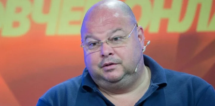 Андрей Червиченко: «Назначение Эшуорта – это жирный плевок в лицо всем россиянам. Еще многие пожалеют об уходе Федуна» Андрей Червиченко: «Назначение Эшуорта – это жирный плевок в лицо всем россиянам. Еще многие пожалеют об уходе Федуна»