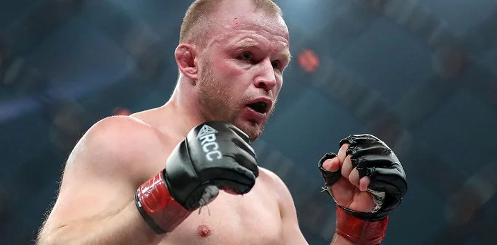 Шлеменко передумал переходить в UFC: «Наши ММА становятся конкурентоспособными против любого иностранного турнира» Шлеменко передумал переходить в UFC: «Наши ММА становятся конкурентоспособными против любого иностранного турнира»