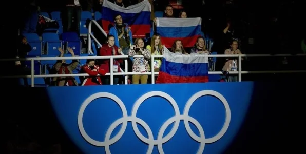 МОК: IIHF придерживается нашей рекомендации о недопуске россиян в командных видах