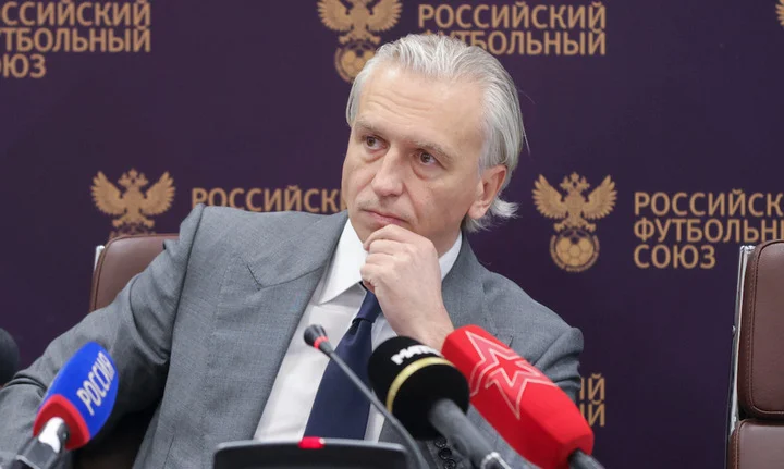 Александр Дюков: «Для расширения РПЛ нужно 20–25 клубов, которые были бы готовы играть в высшей лиге. Сейчас нет и 16 команд в нашем чемпионате» Александр Дюков: «Для расширения РПЛ нужно 20–25 клубов, которые были бы готовы играть в высшей лиге. Сейчас нет и 16 команд в нашем чемпионате»