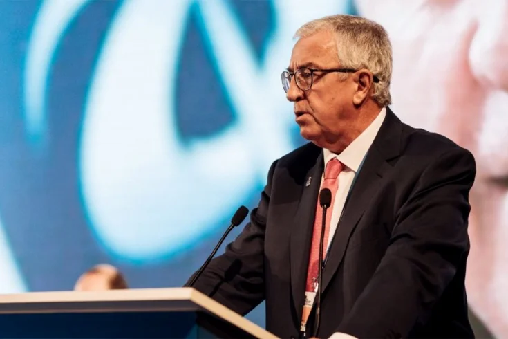 IIHF 28 февраля соберет совет по ситуации на Украине IIHF 28 февраля соберет совет по ситуации на Украине