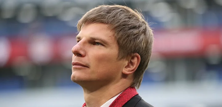 Аршавин о «Зените»: «Хотим обогнать «Спартак» по российским чемпионствам» Аршавин о «Зените»: «Хотим обогнать «Спартак» по российским чемпионствам»