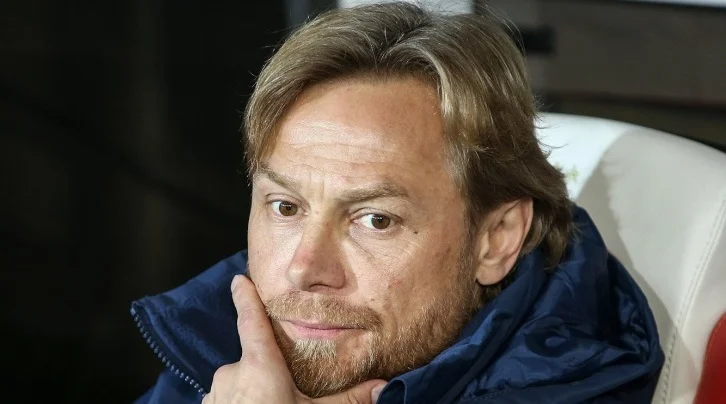 Карпин об ошибках Песьякова: «Претензий нет, от технического брака никто не застрахован» Карпин об ошибках Песьякова: «Претензий нет, от технического брака никто не застрахован»