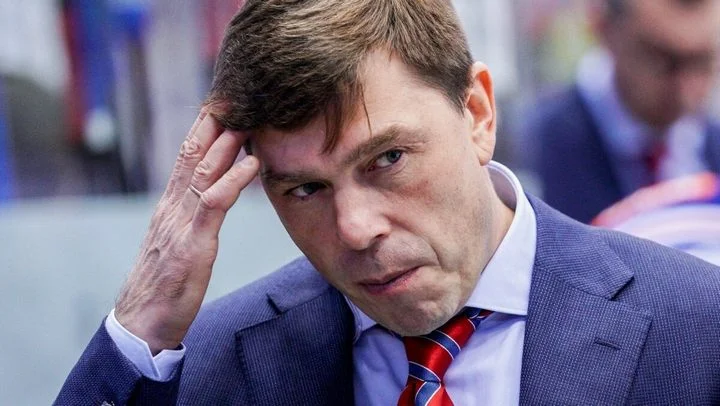 Алексей Кудашов рассказал, почему в России существует предсезонка: «Многие хоккеисты живут в таких местах, где до сих пор нет катка. В Канаде нет такой проблемы» Алексей Кудашов рассказал, почему в России существует предсезонка: «Многие хоккеисты живут в таких местах, где до сих пор нет катка. В Канаде нет такой проблемы»