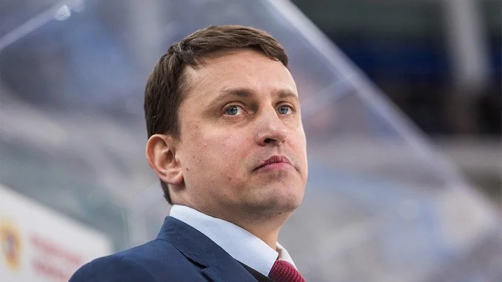 Спортдиректор «Адмирала» Вадим Аверкин: «Мы можем на равных играть с «Ак Барсом». Нам надо поправить некоторые нюансы» Спортдиректор «Адмирала» Вадим Аверкин: «Мы можем на равных играть с «Ак Барсом». Нам надо поправить некоторые нюансы»