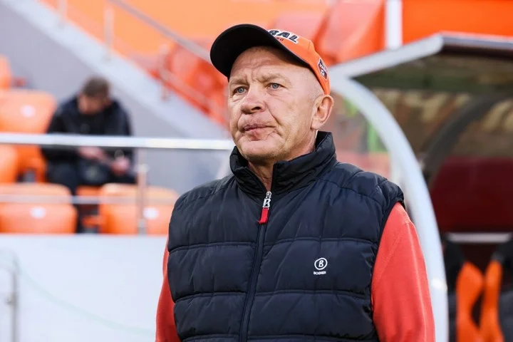 Григорий Иванов: «Ничья со «Спартаком» нас, конечно, не устраивает. Нам некуда отступать. Придётся выкладывать все силы и биться за победу» Григорий Иванов: «Ничья со «Спартаком» нас, конечно, не устраивает. Нам некуда отступать. Придётся выкладывать все силы и биться за победу»