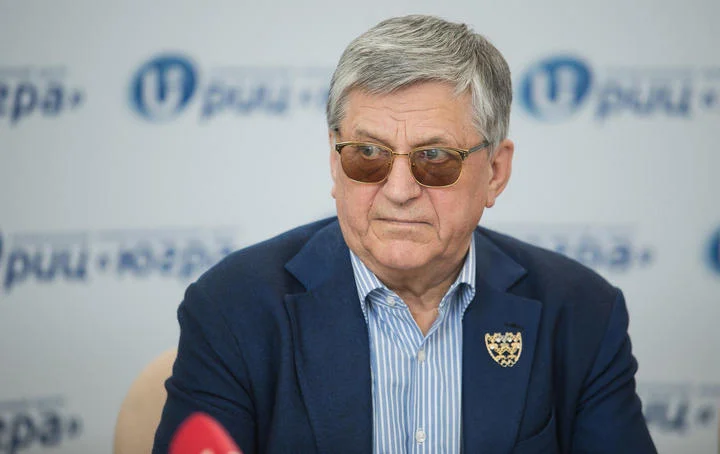 Александр Тихонов о возможном переходе на систему «весна-осень»: «Даже если перейдут, ничего хорошего не будет. Только продолжат списывать деньги» Александр Тихонов о возможном переходе на систему «весна-осень»: «Даже если перейдут, ничего хорошего не будет. Только продолжат списывать деньги»