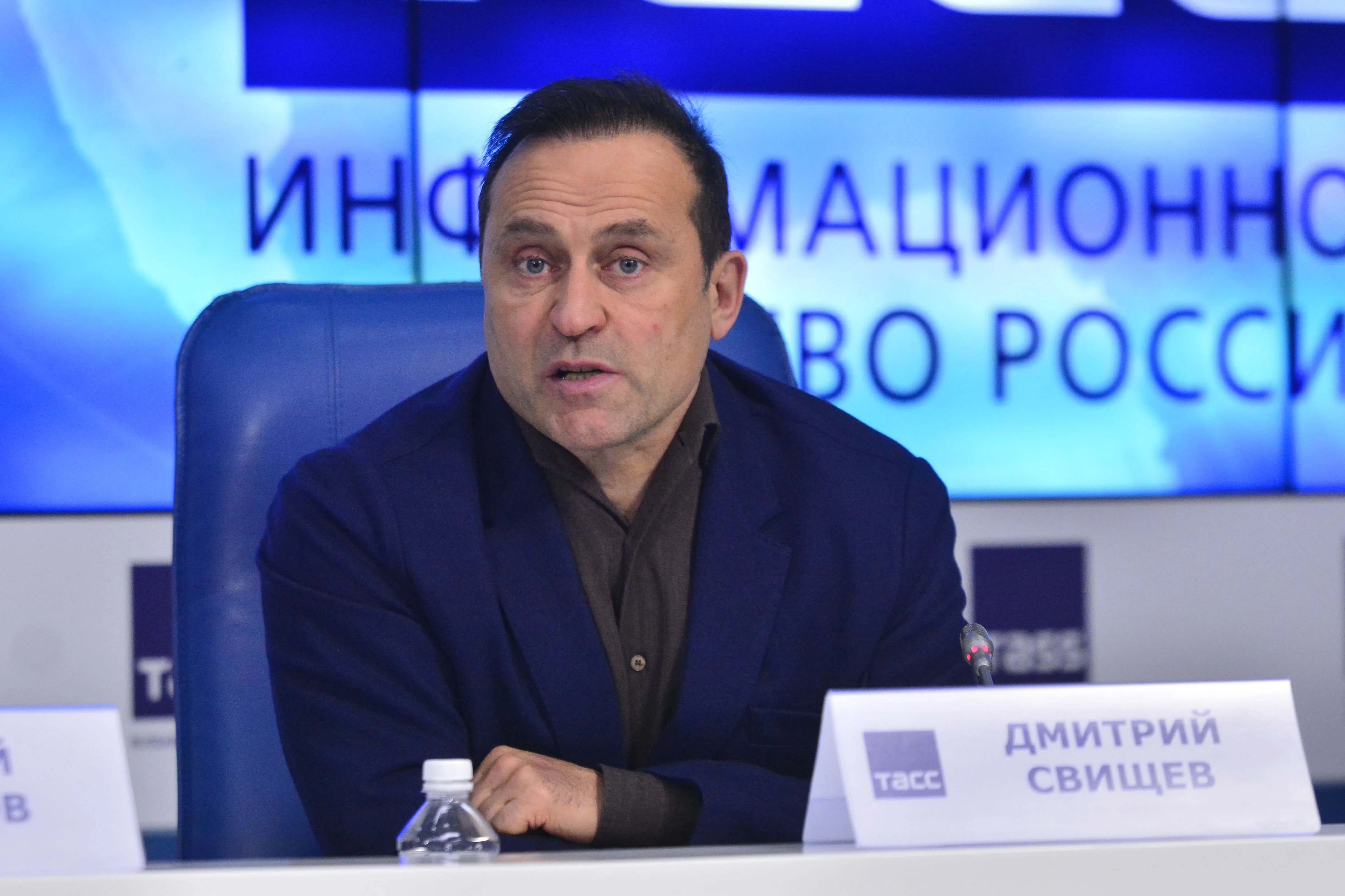 Свищев призвал взимать со спортсменов долги перед государством при уходе в другую страну Свищев призвал взимать со спортсменов долги перед государством при уходе в другую страну