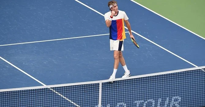 Гоффин - Циципас. Прогноз на ATP Антверпен (20.10.2017) Гоффин - Циципас. Прогноз на ATP Антверпен (20.10.2017)