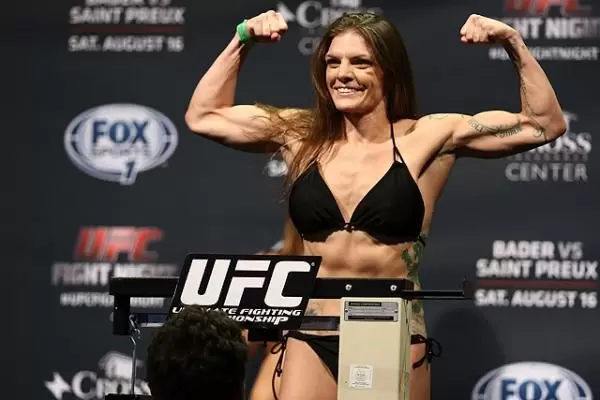 Лорен Мерфи - Присцила Качоэйра. Прогноз и ставки на бой UFC (02.12.2017) Лорен Мерфи - Присцила Качоэйра. Прогноз и ставки на бой UFC (02.12.2017)
