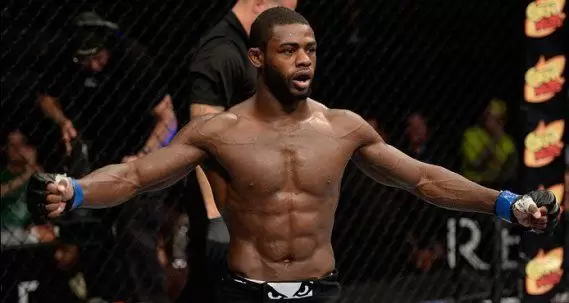 Марлон Мораес - Алджамейн Стерлинг. Прогноз и ставки на бой UFC (10.12.2017) Марлон Мораес - Алджамейн Стерлинг. Прогноз и ставки на бой UFC (10.12.2017)