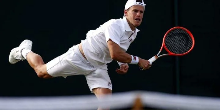 Диего Шварцман - Мартон Фучович. Прогноз на матч ATP Уимблдон (2 июля 2021 года)
Диего Шварцман - Мартон Фучович. Прогноз на матч ATP Уимблдон (2 июля 2021 года)