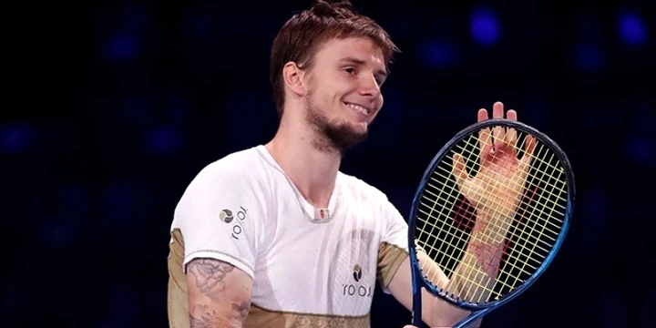 Хуберт Гуркач - Александр Бублик. Прогноз на матч ATP Уимблдон (3 июля 2021 года)
Хуберт Гуркач - Александр Бублик. Прогноз на матч ATP Уимблдон (3 июля 2021 года)