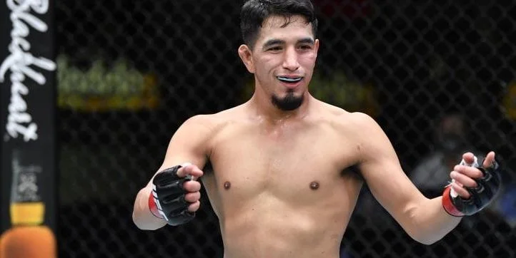 Адриан Янез — Рэнди Коста. Прогноз на UFC (25 июля 2021 года) Адриан Янез — Рэнди Коста. Прогноз на UFC (25 июля 2021 года)