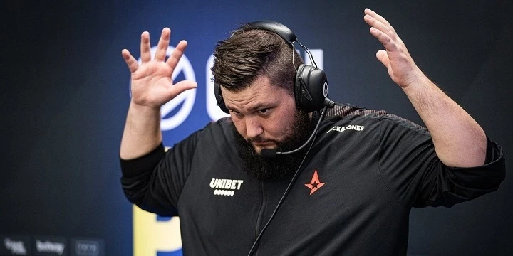 Astralis — Spirit. Прогноз на матч CS:GO (16 августа 2021 года) Astralis — Spirit. Прогноз на матч CS:GO (16 августа 2021 года)