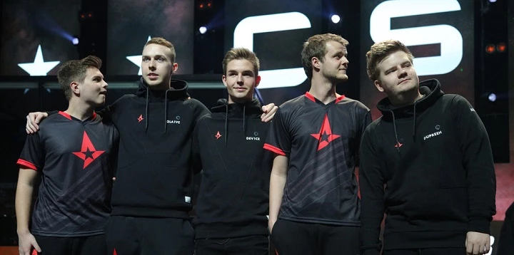Astralis — Vitality. Прогноз на матч CS:GO (19 августа 2021 года) Astralis — Vitality. Прогноз на матч CS:GO (19 августа 2021 года)