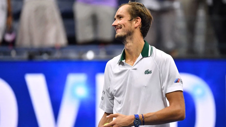 Ботик Ван де Зандшульп - Даниил Медведев. Прогноз на матч ATP ЮС Оупен (7 сентября 2021 года)
Ботик Ван де Зандшульп - Даниил Медведев. Прогноз на матч ATP ЮС Оупен (7 сентября 2021 года)