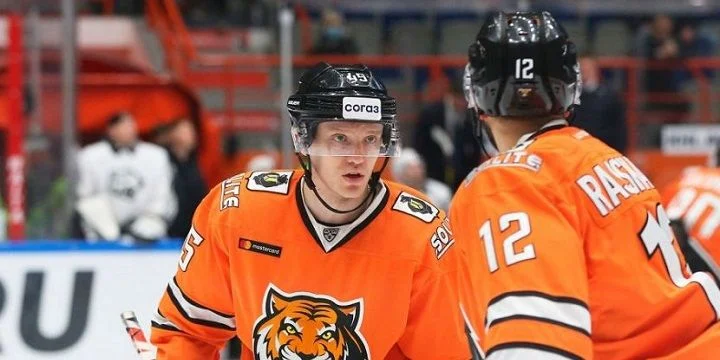 Амур — Северсталь. Прогноз на матч КХЛ (15 сентября 2021 года) Амур — Северсталь. Прогноз на матч КХЛ (15 сентября 2021 года)