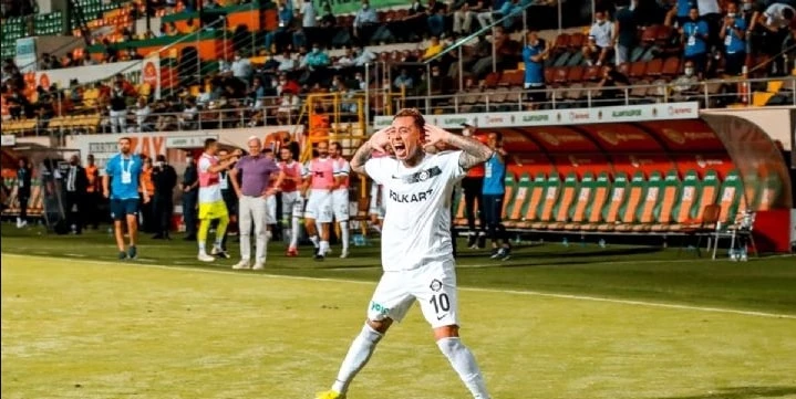 Алтай — Бешикташ. Прогноз на матч чемпионата Турции (24 сентября 2021 года)
Алтай — Бешикташ. Прогноз на матч чемпионата Турции (24 сентября 2021 года)