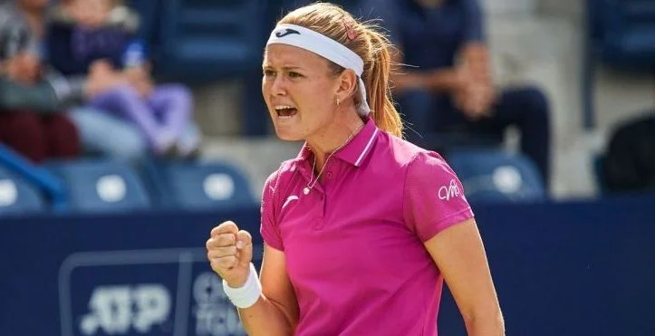 Мартина Тревизан – Мари Бузкова. Прогноз на матч WTA Индиан-Уэллс (7 октября 2021 года)