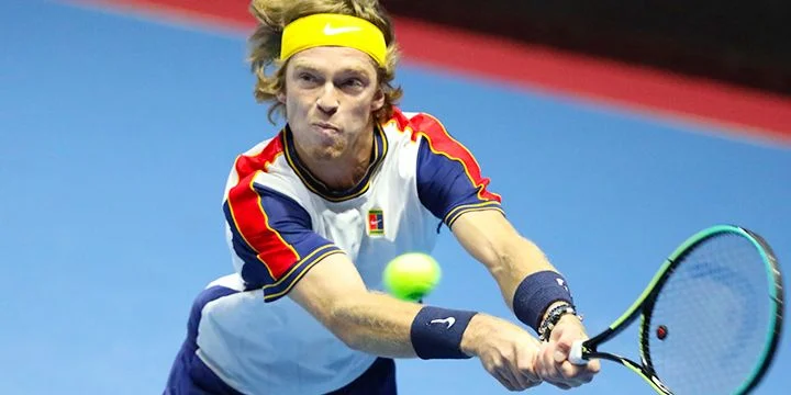 Стефанос Циципас - Андрей Рублев. Прогноз на матч Итогового турнира ATP (15 ноября 2021 года)
Стефанос Циципас - Андрей Рублев. Прогноз на матч Итогового турнира ATP (15 ноября 2021 года)