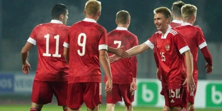 Россия U21 — Испания U21. Прогноз на матч молодежного Чемпионата Европы (16 ноября 2021 года)