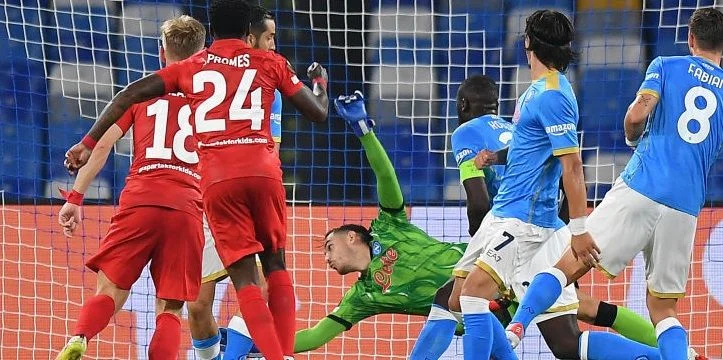 Спартак — Наполи. Прогноз (кф 4.45) и ставки на матч Лиги Европы (24 ноября 2021 года) Спартак — Наполи. Прогноз (кф 4.45) и ставки на матч Лиги Европы (24 ноября 2021 года)