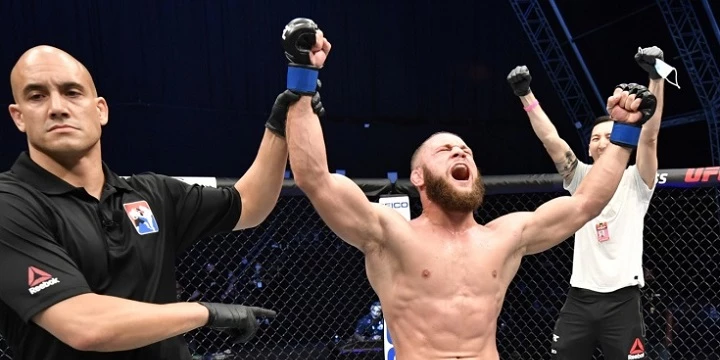 Брэд Риддел — Рафаэль Физиев. Прогноз на UFC (5 декабря 2021 года) Брэд Риддел — Рафаэль Физиев. Прогноз на UFC (5 декабря 2021 года)
