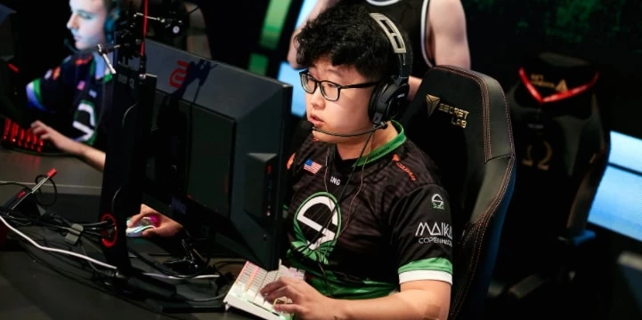 NKT — New Happy. Прогноз (кф 2.06) на CS:GO (29 декабря 2021 года) NKT — New Happy. Прогноз (кф 2.06) на CS:GO (29 декабря 2021 года)
