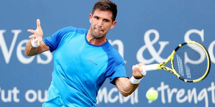 Михаил Перволаракис - Федерико Дельбонис. Прогноз на матч Кубка ATP (3 января 2022 года)
Михаил Перволаракис - Федерико Дельбонис. Прогноз на матч Кубка ATP (3 января 2022 года)