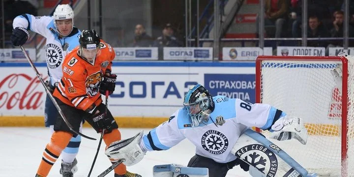 Амур — Сибирь. Прогноз на матч КХЛ (10 января 2022 года) Амур — Сибирь. Прогноз на матч КХЛ (10 января 2022 года)