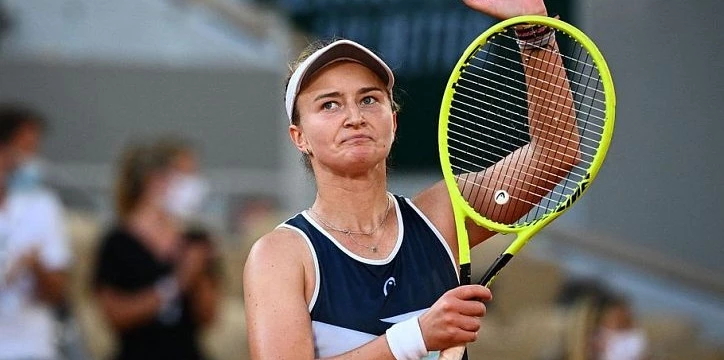Барбора Крейчикова – Анетт Контавейт. Прогноз на матч WTA Сидней (14 января 2022 года)