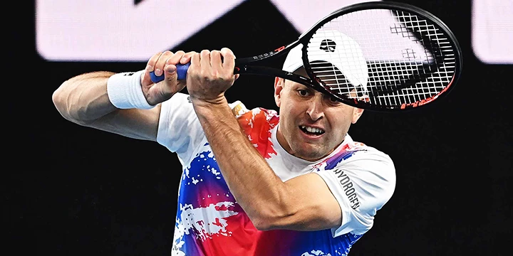 Аслан Карацев — Таллон Грикспур. Прогноз на матч ATP Роттердам (8 февраля 2022 года)
