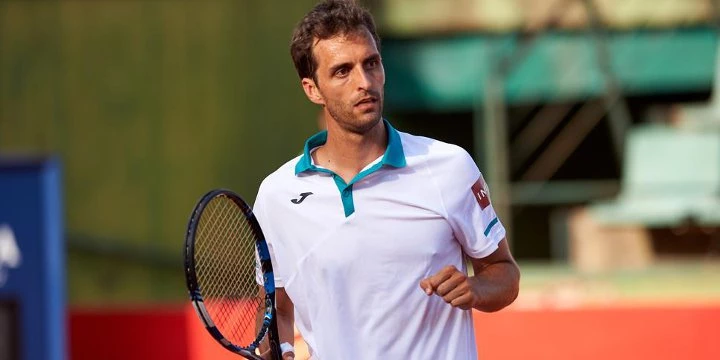 Рамос-Виньолас — Монтейро. Прогноз на матч ATP Буэнос-Айрес (8 февраля 2022 года)
