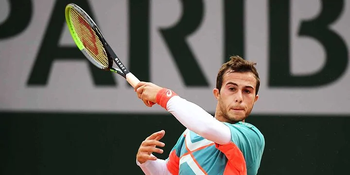 Уго Гастон — Карентен Муте. Прогноз на матч ATP Марсель (15 февраля 2022 года)
Уго Гастон — Карентен Муте. Прогноз на матч ATP Марсель (15 февраля 2022 года)