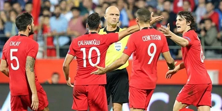 Португалия — Турция. Прогноз (кф 2.12) на матч квалификации Чемпионата мира (24 марта 2022 года) Португалия — Турция. Прогноз (кф 2.12) на матч квалификации Чемпионата мира (24 марта 2022 года)
