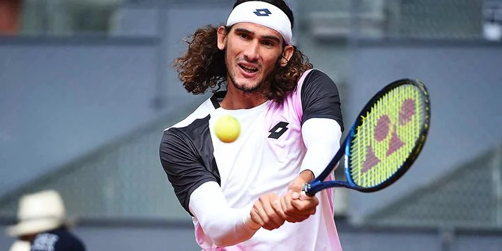Ллойд Харрис — Хуберт Гуркач. Прогноз на матч ATP Майами (29 марта 2022 года)
