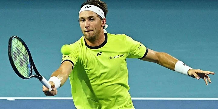 Франциско Черундоло — Каспер Рууд. Прогноз на матч ATP Майами (1 апреля 2022 года)
Франциско Черундоло — Каспер Рууд. Прогноз на матч ATP Майами (1 апреля 2022 года)