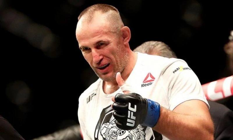 Алексей Олейник — Джаред Вандераа. Прогноз (кф 2.02) на UFC (10 апреля 2022 года) Алексей Олейник — Джаред Вандераа. Прогноз (кф 2.02) на UFC (10 апреля 2022 года)