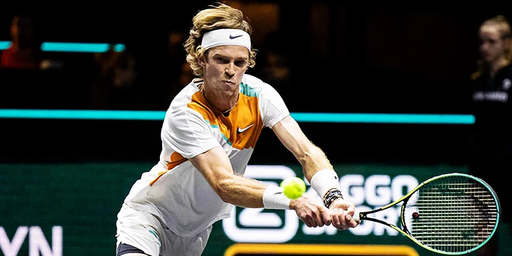 Таро Даниэль — Андрей Рублев. Прогноз на матч ATP Белград (22 апреля 2022 года)
Таро Даниэль — Андрей Рублев. Прогноз на матч ATP Белград (22 апреля 2022 года)