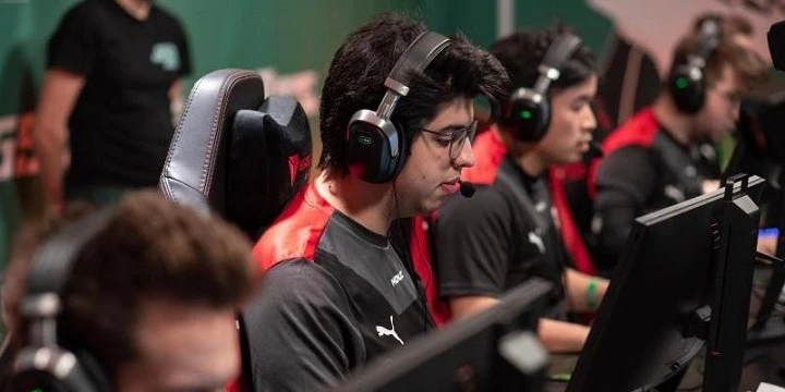 Movistar Riders — MOUZ. Прогноз на матч CS:GO (2 мая 2022 года) Movistar Riders — MOUZ. Прогноз на матч CS:GO (2 мая 2022 года)